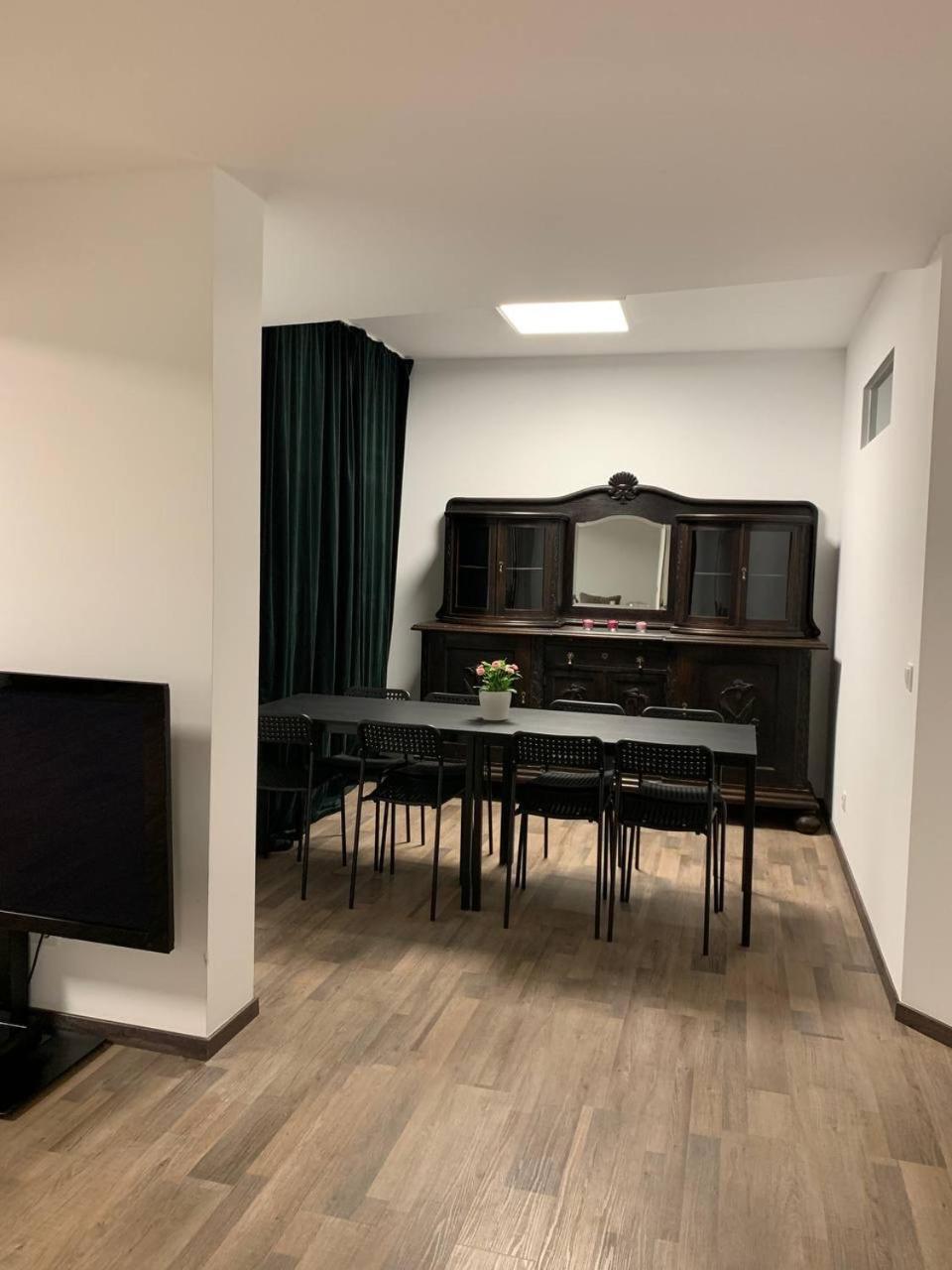 Central Private Rooms In Popular Neighborhood! Köln Eksteriør billede